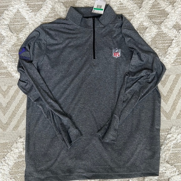 Men’s NFL Nike Golf Quarterzip Pullover with logo (pictures) on right arm - Picture 1 of 3